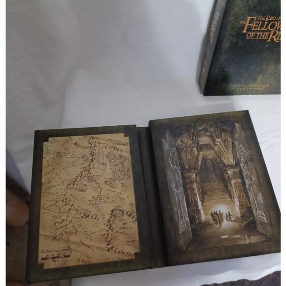 Lord Of The Rings Complete DVD Set - Picture 5 of 8